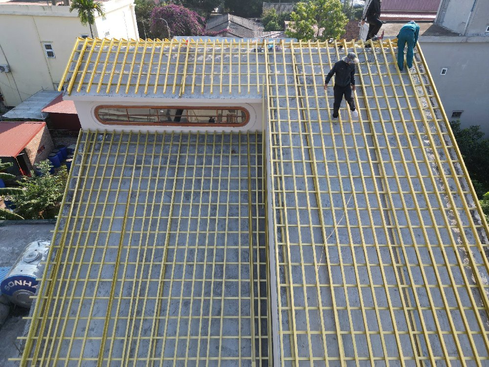 Khung kèo thép nhẹ mái bê tông